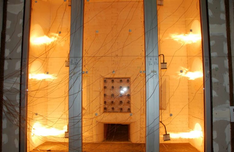 Predstavitev Materiali in gradbene konstrukcije v ognju požara v okviru prireditev Noč raziskovalcev